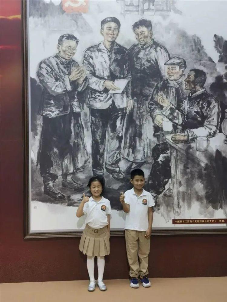 一个工作室，有中国网做参考能做百度百科游戏画面